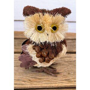 Vintage 1970s Retro Owl Straw Pinecone Glass eyes Boho